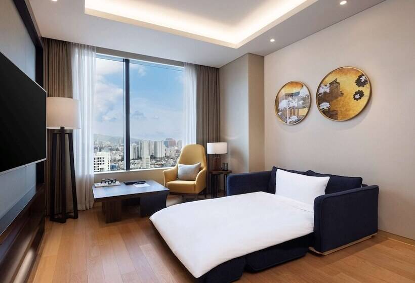Люкс Superior, Grand Mercure Ambassador Hotel And Residences Seoul Yongsan