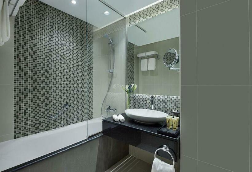 Deluxe Room with Views