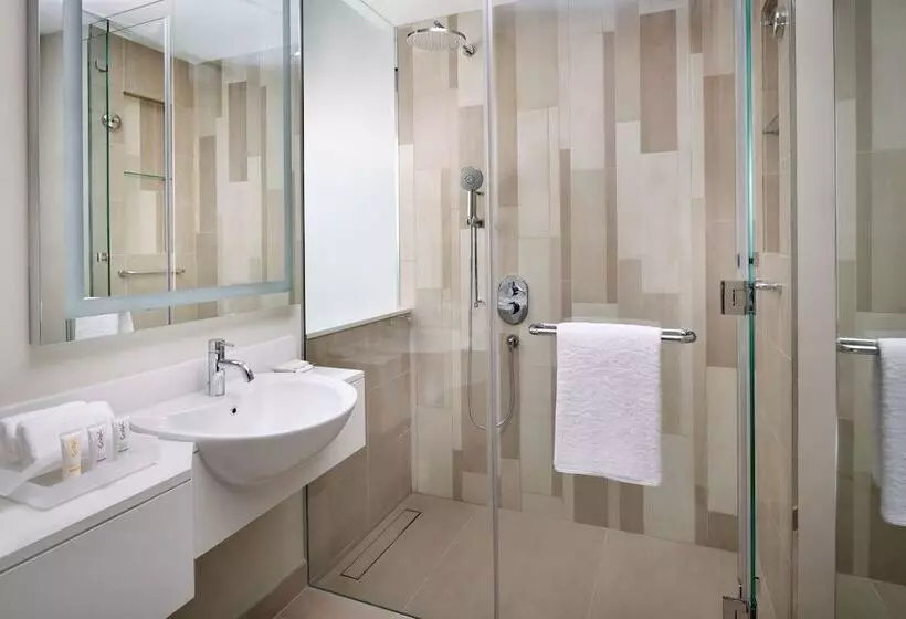 اتاق خانوادگی, Holiday Inn & Suites   Dubai Festival City Mall, An Ihg