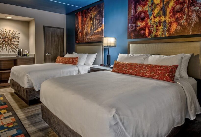 스위트, Indigo Pittsburgh University Oakland, An Ihg