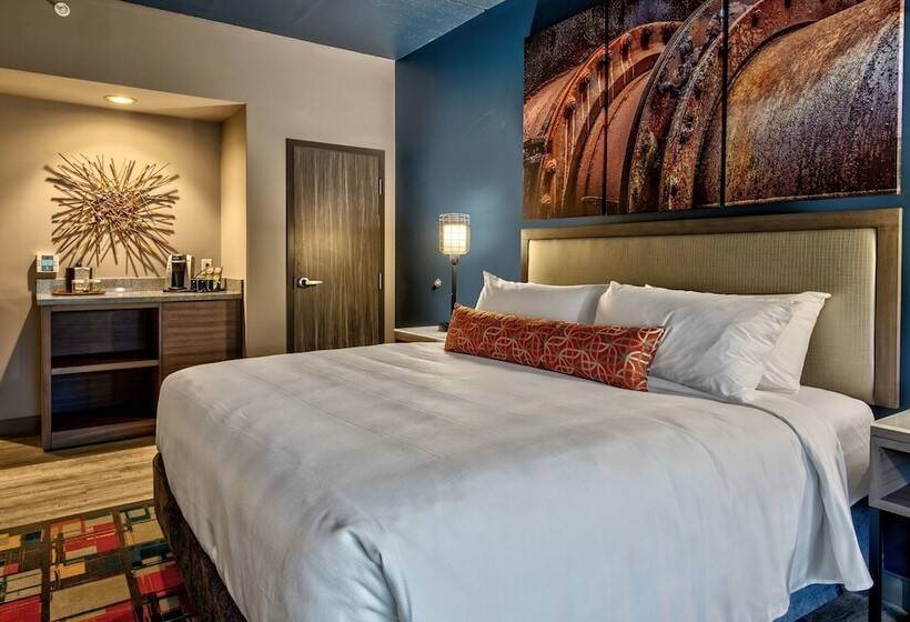 스위트, Indigo Pittsburgh University Oakland, An Ihg