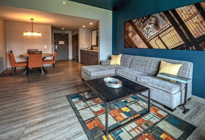 스위트, Indigo Pittsburgh University Oakland, An Ihg