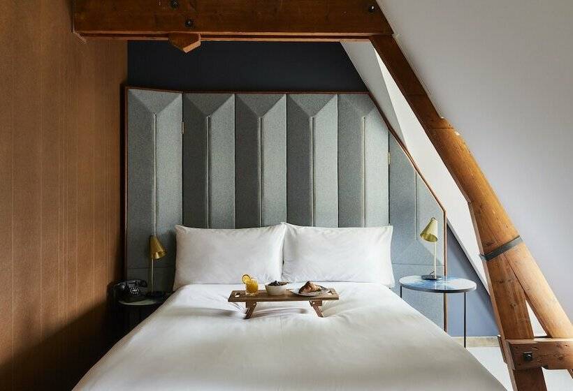 Номер Стандарт, Indigo The Hague   Palace Noordeinde, An Ihg