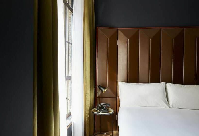 Номер Стандарт, Indigo The Hague   Palace Noordeinde, An Ihg