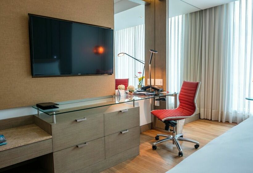 ダブルベッドスタンダードルーム, Medellin Marriott