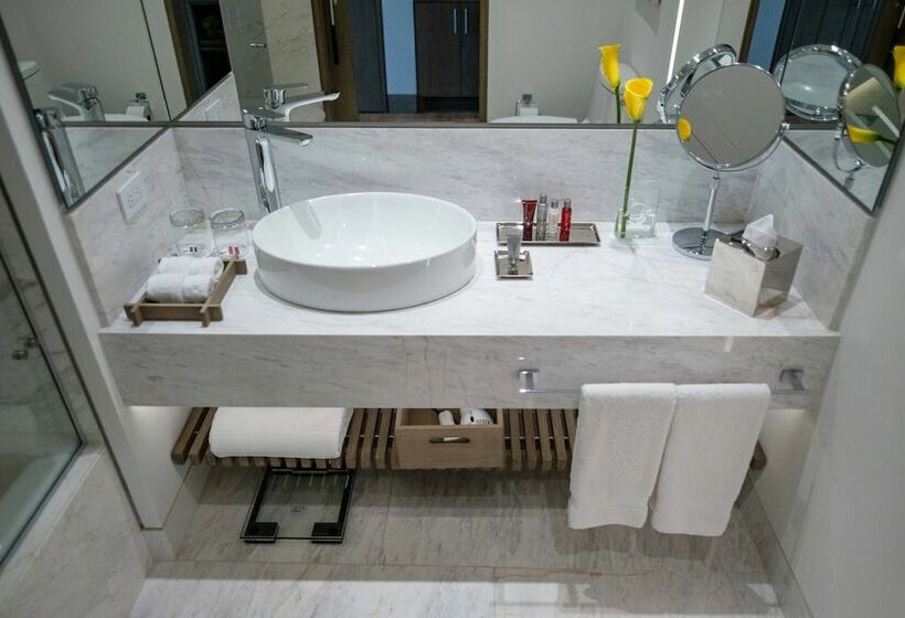 ダブルベッドスタンダードルーム, Medellin Marriott