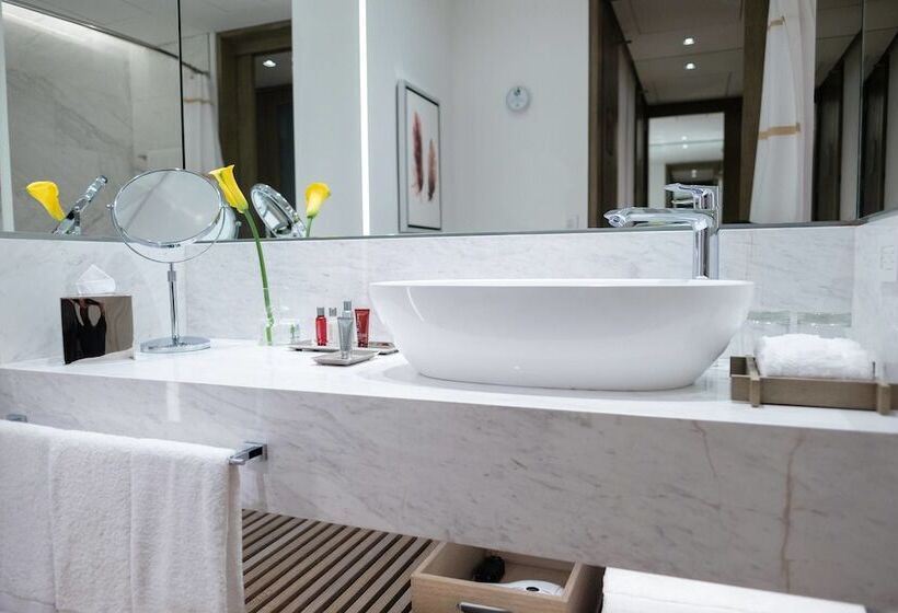 ダブルベッドスタンダードルーム, Medellin Marriott