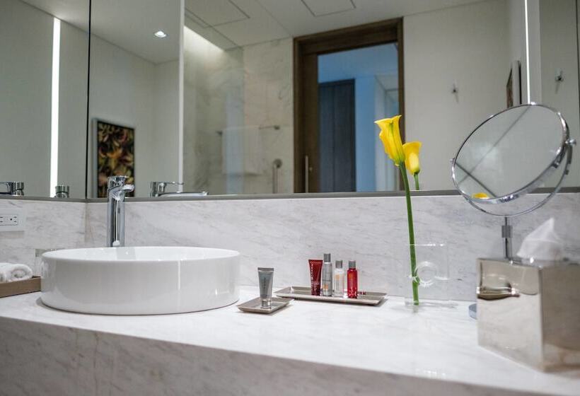 ダブルベッドスタンダードルーム, Medellin Marriott