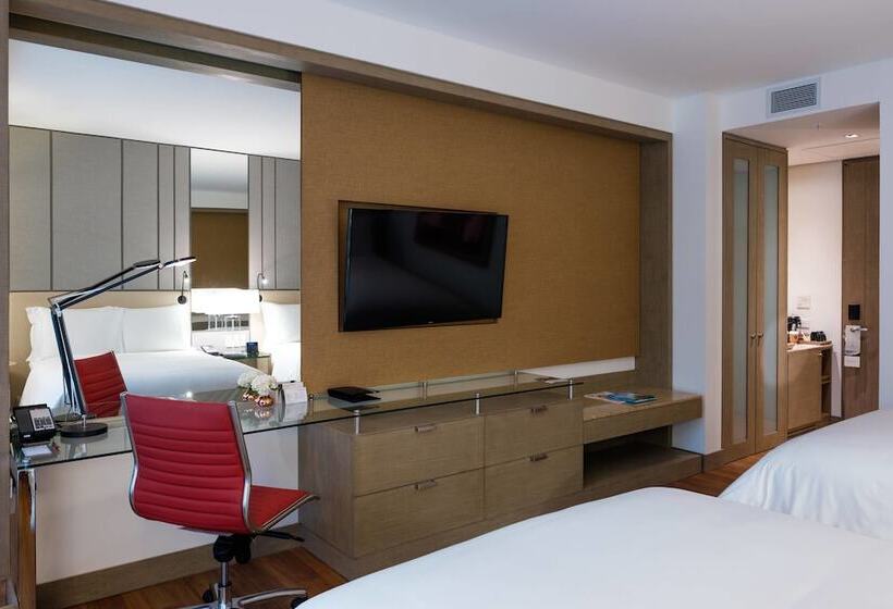 ２ダブルベッドのスタンダードルーム, Medellin Marriott