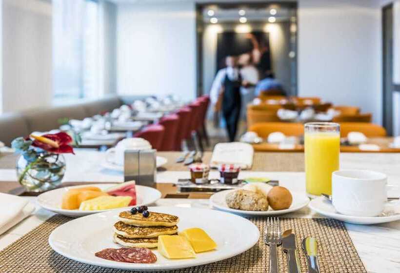 デラックスルーム, Medellin Marriott