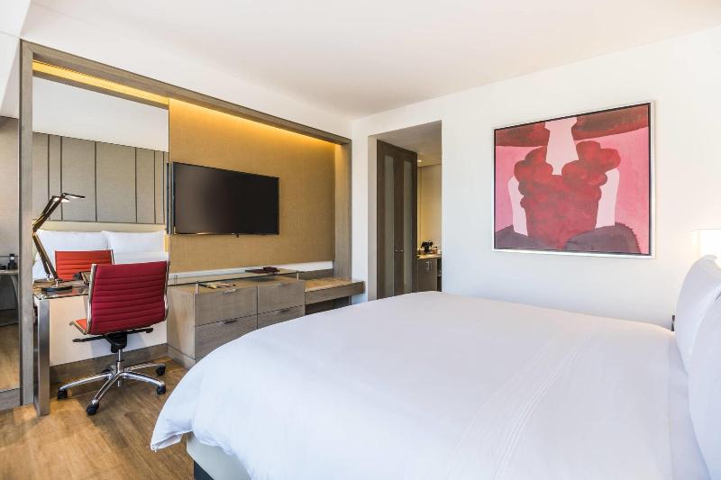 キングサイズベッドのデラックスルーム, Medellin Marriott