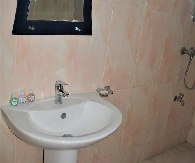 3 Bett Deluxe Zimmer, Prego Suites