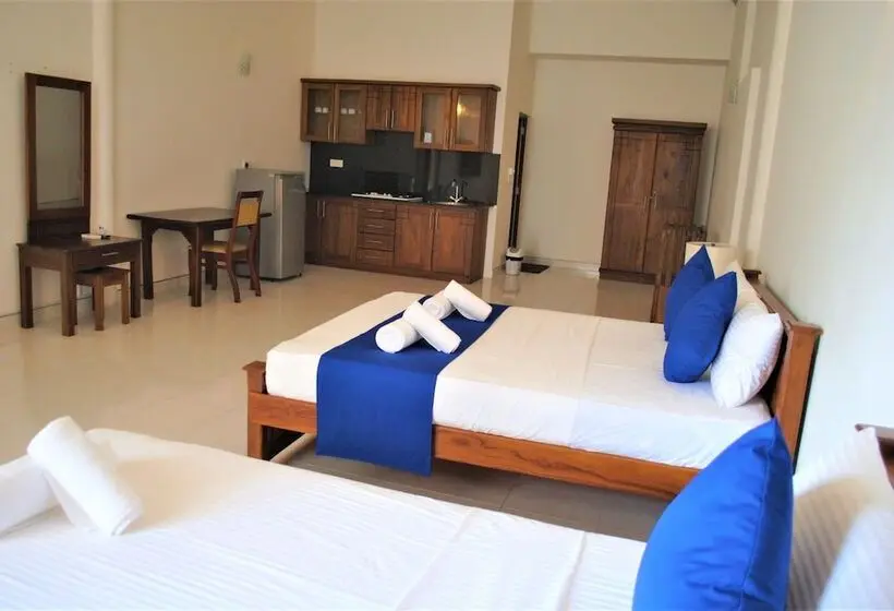 3 Bett Deluxe Zimmer, Prego Suites