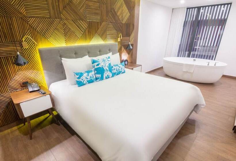 스위트 킹사이즈 침대, The Fives Downtown Hotel & Residences, Curio Collection by Hilton