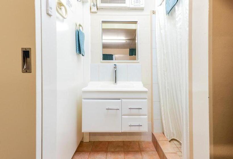 スタンダードトリプルルーム, Roma Motel