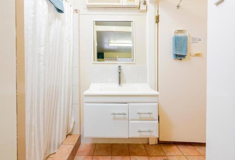 ファミリールーム, Roma Motel