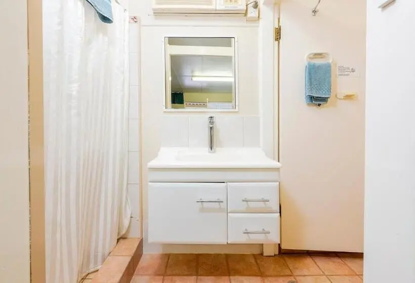 Standard-huone 2 Parivuodetta, Roma Motel