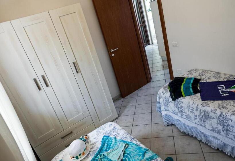 带2个卧室的公寓, Villetta Tina