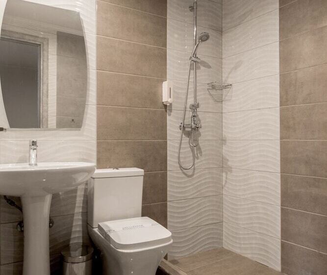 デラックスルーム, Zante Calinica