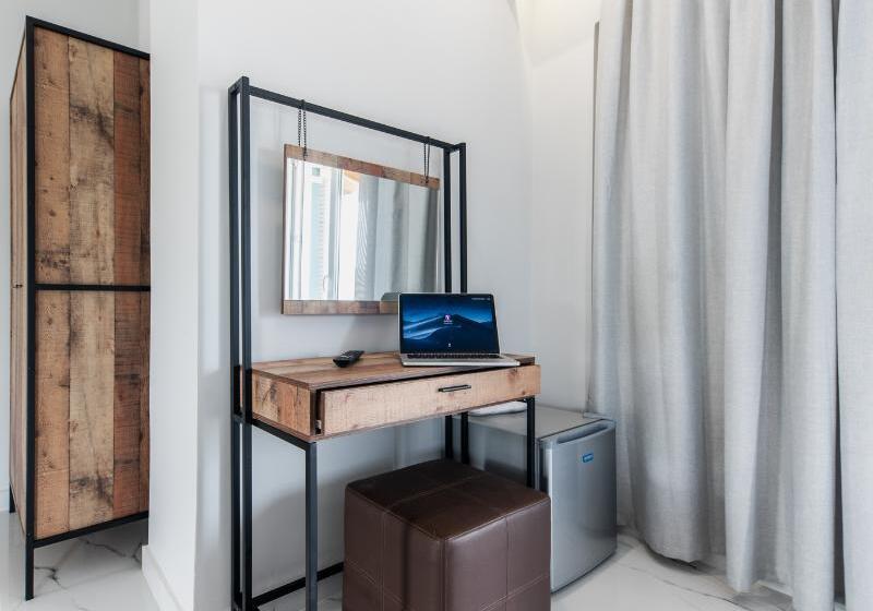 ジュニアスイート, Zante Calinica