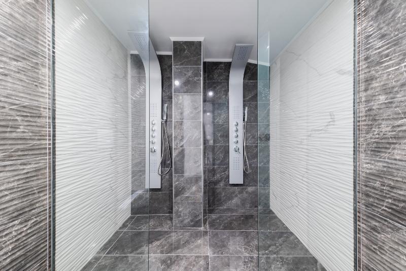 ジュニアスイート, Zante Calinica