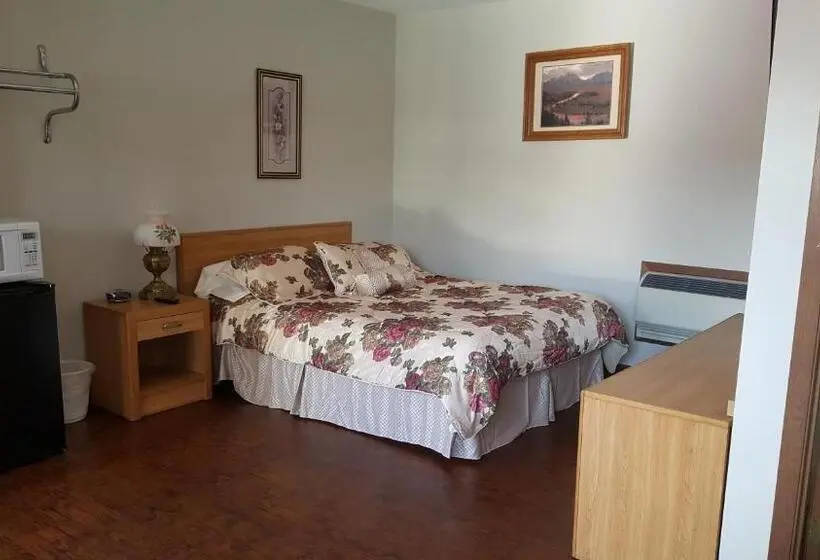 اتاق لوکس, Alpine Motel