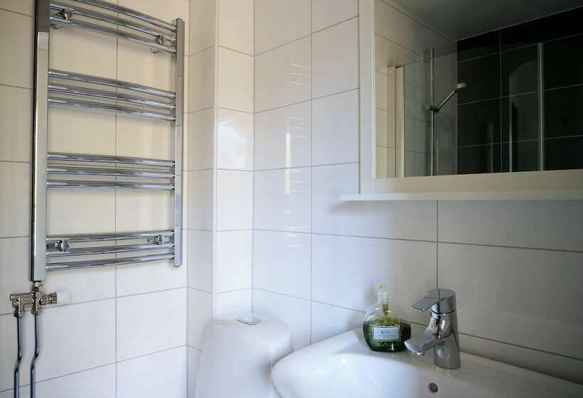 标准单人间, ödevata Gårdshotell