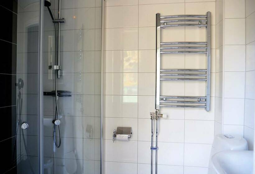 标准单人间, ödevata Gårdshotell