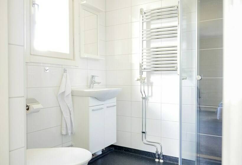 标准间, ödevata Gårdshotell