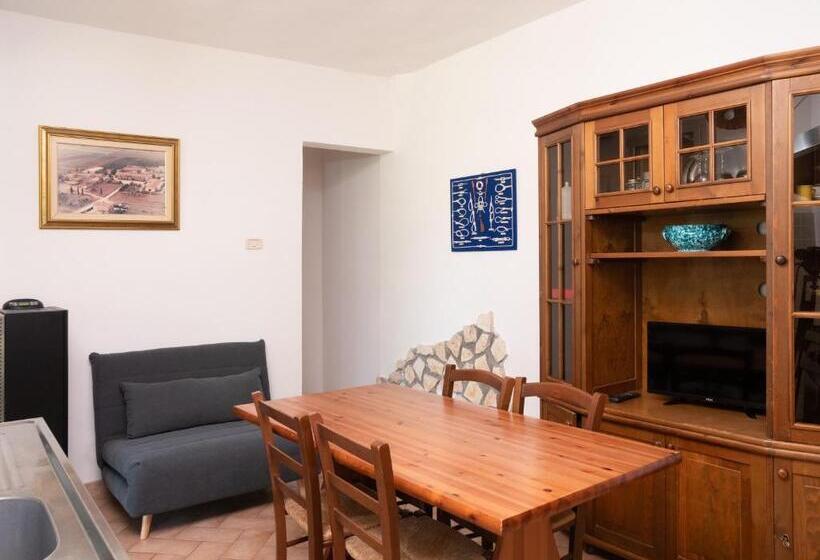 Апартаменты 1 Спальня Вид на Сад, Agriturismo Al Girasole