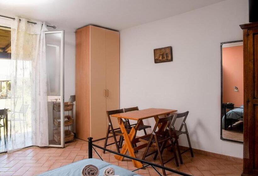 Семейное Студио, Agriturismo Al Girasole