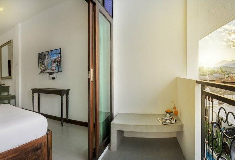 Номер Deluxe, Ai Pai