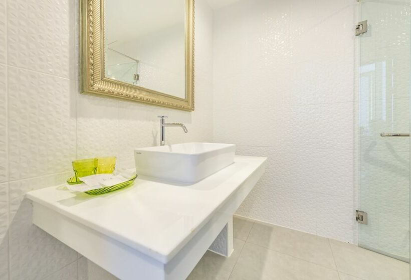 Номер Deluxe, Ai Pai