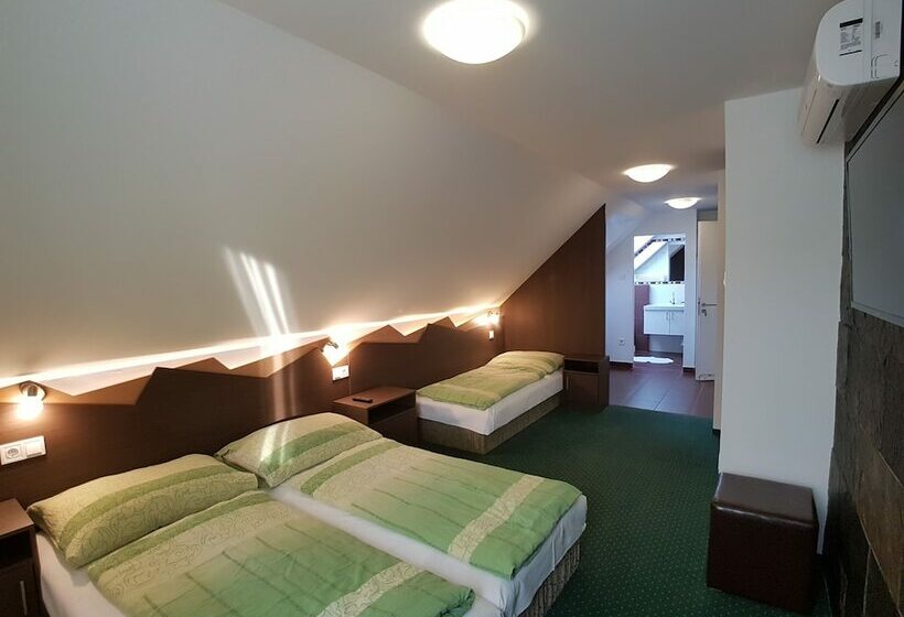 スタンダードトリプルルーム, Babi Guesthouse Babi Vendégház