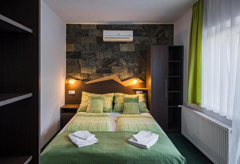 テラス付きスタンダードルーム, Babi Guesthouse Babi Vendégház