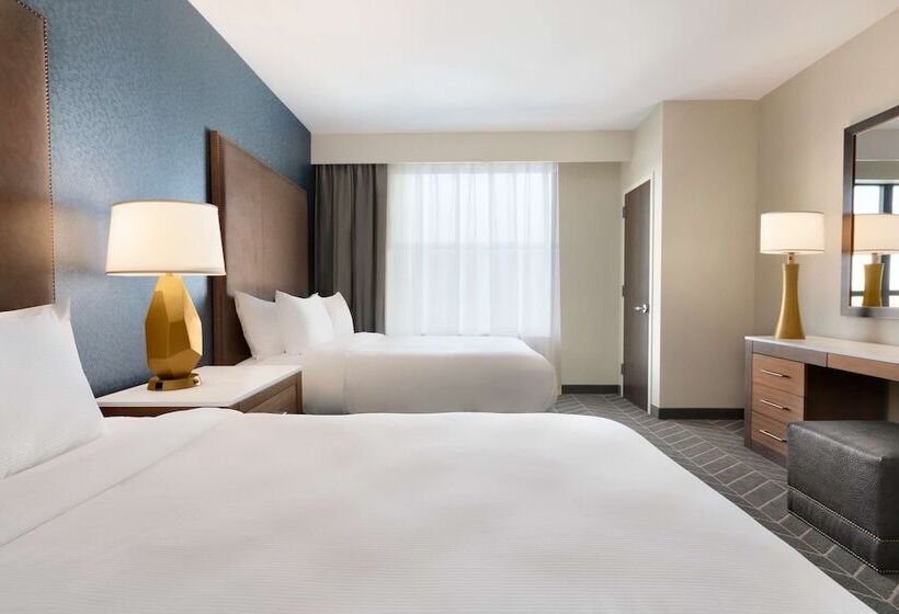 Suite Queen Bed, Embassy Suites By Hilton Wilmington Riverfront