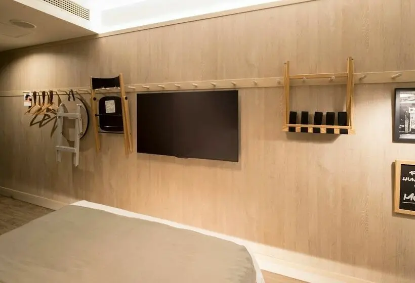 スタンダードルーム, Moxy Osaka Honmachi By Marriott