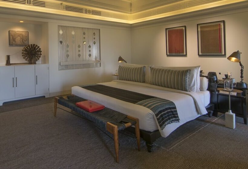 Номер Стандарт, Narendra Bhawan