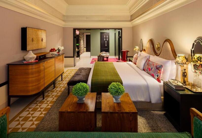 Номер Стандарт, Narendra Bhawan