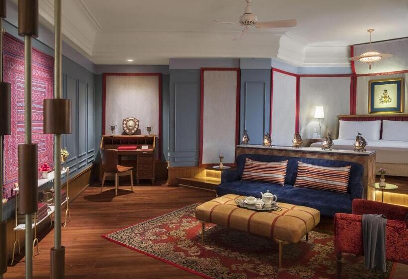 Номер Стандарт, Narendra Bhawan