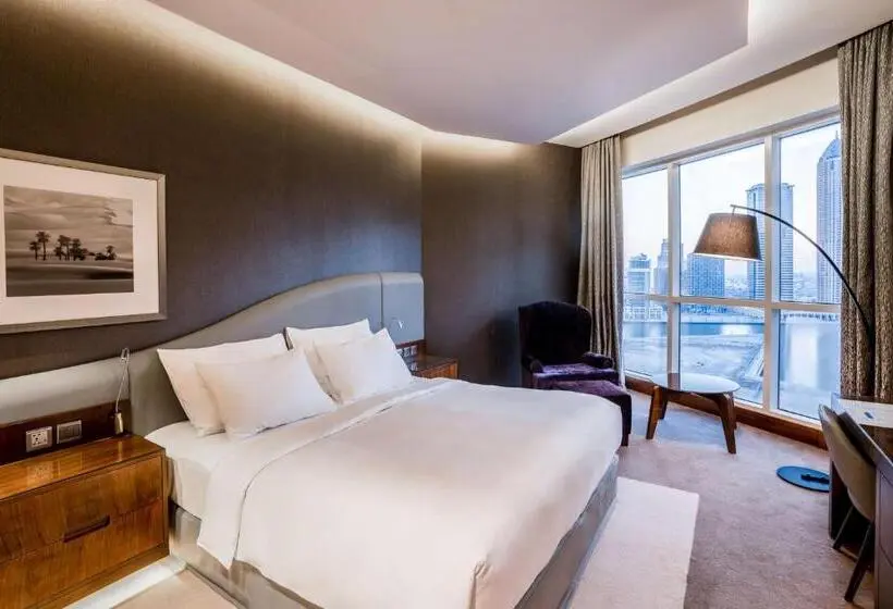 スタンダードルーム, Radisson Blu Hotel, Dubai Waterfront