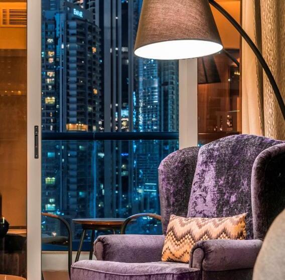Номер Superior с Балконом, Radisson Blu Hotel, Dubai Waterfront