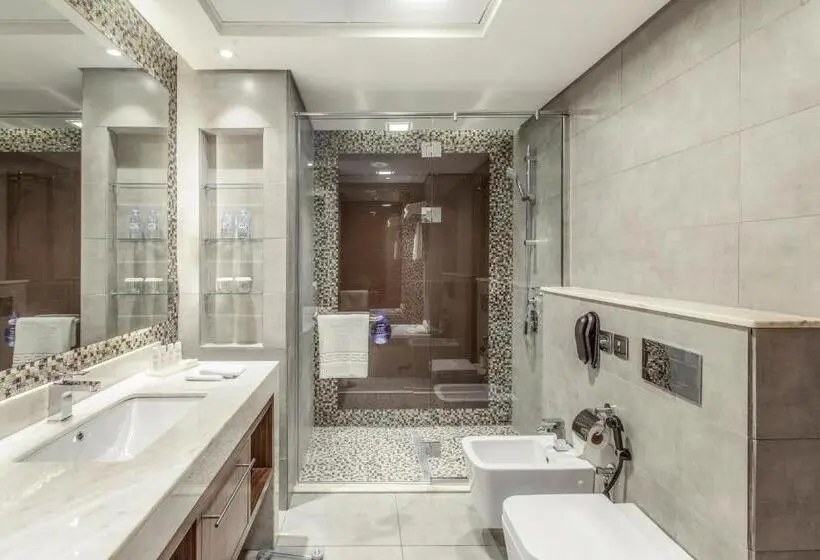 ファミリールーム, Radisson Blu Hotel, Dubai Waterfront
