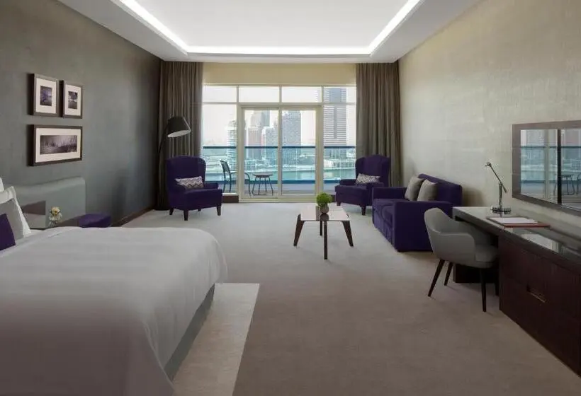 ファミリールーム, Radisson Blu Hotel, Dubai Waterfront