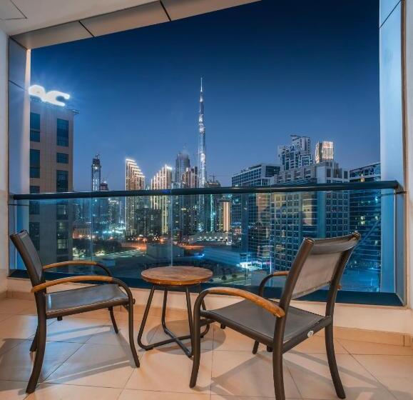 Premium room with view, Radisson Blu Hotel, Dubai Waterfront