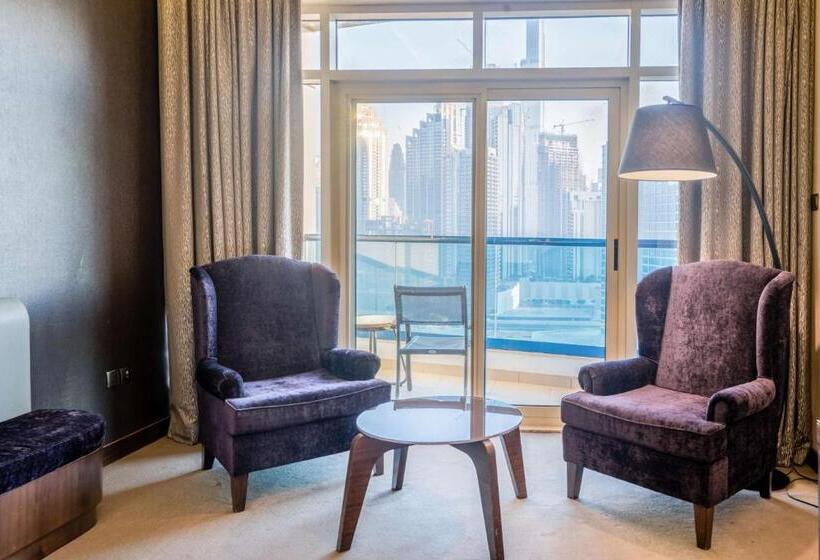 Premium room with view, Radisson Blu Hotel, Dubai Waterfront