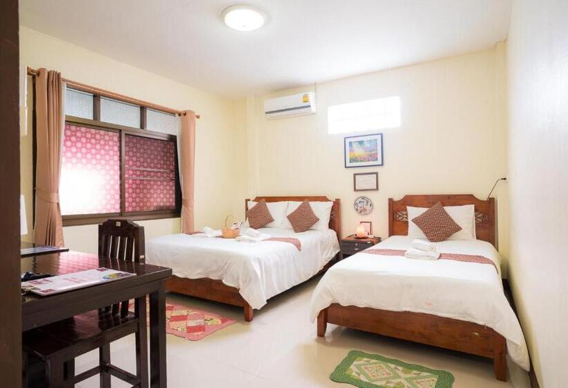 패밀리 방갈로, Gita's House