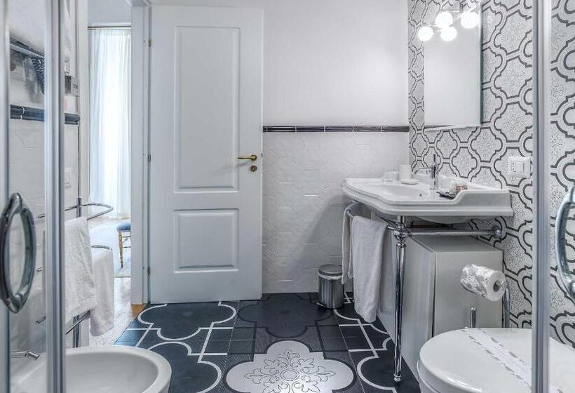 سوییت جونیور, Ingrami Suites And Spa