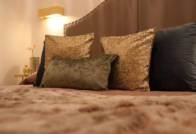 اتاق اکونومی, Ingrami Suites And Spa