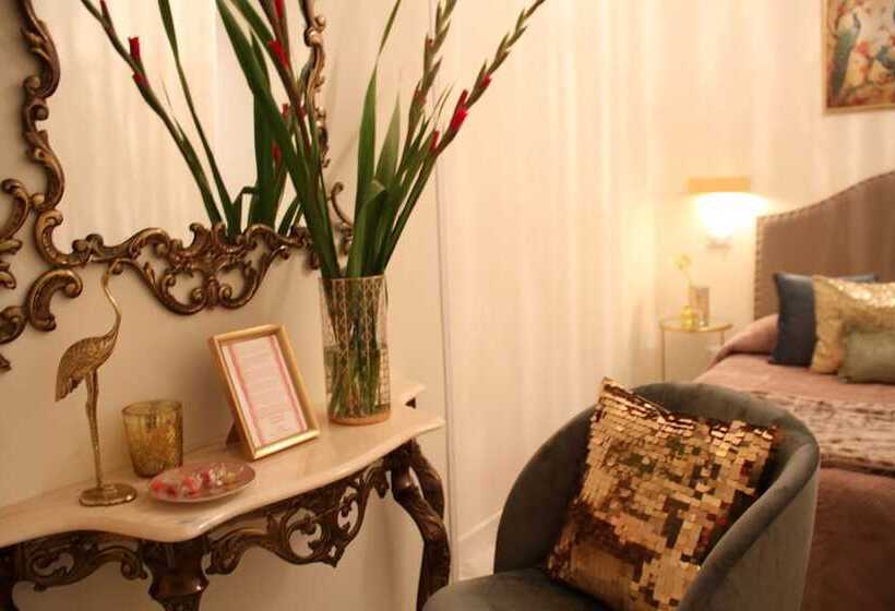 اتاق اکونومی, Ingrami Suites And Spa